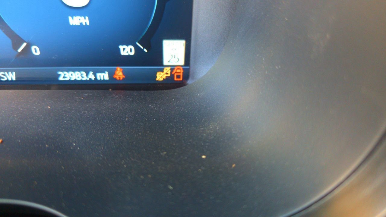 Used 2024 Ford F150 Lariat w/ Equipment Group 502A High AWD/4WD image 9