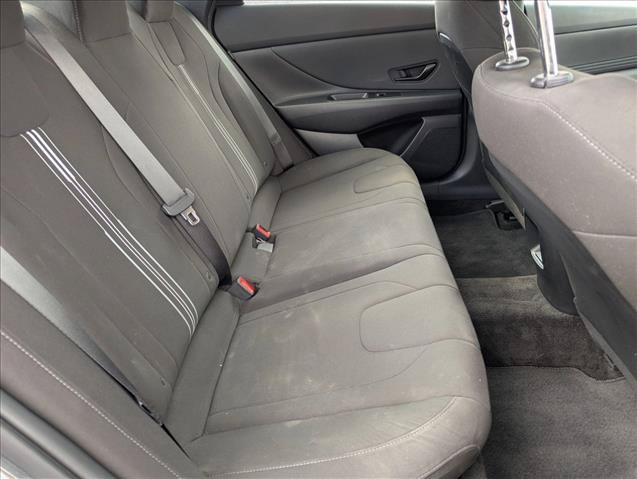 Used 2025 Hyundai Elantra Sport FWD image 18