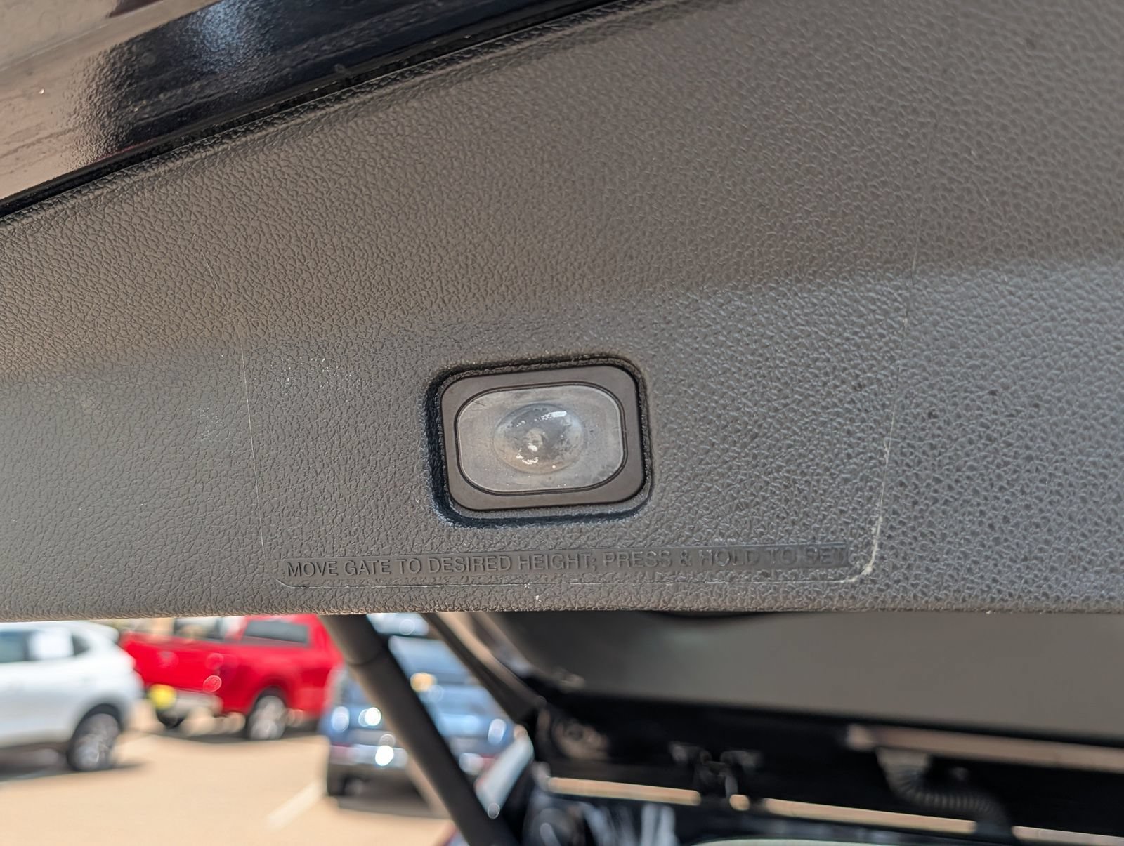 Used 2019 Ford Explorer Limited w/ Ford Safe & Smart Package FWD image 27