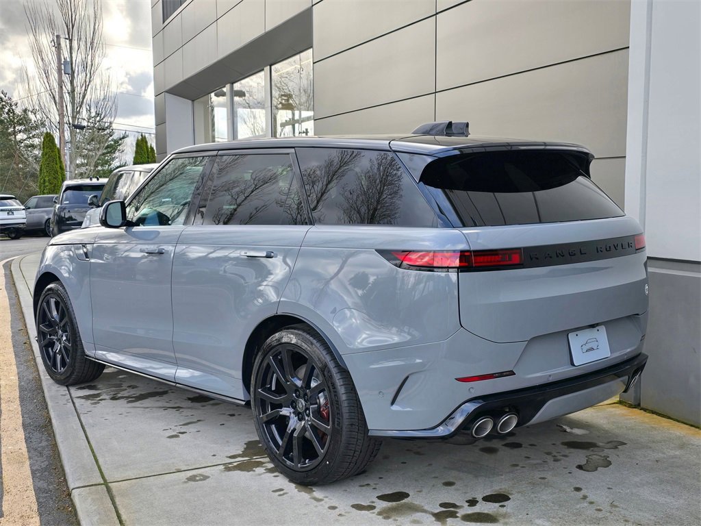 New 2025 Land Rover Range Rover Sport SV Edition Two image 6