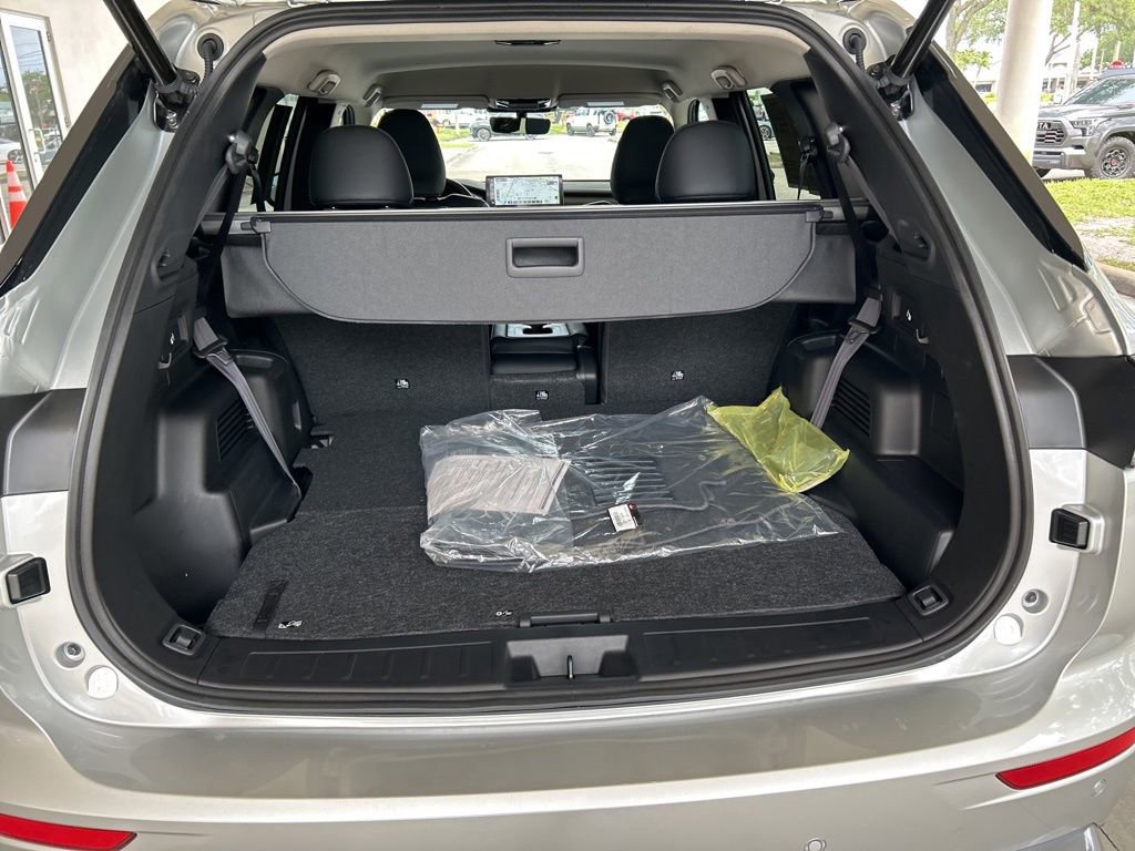 Used 2026 Mitsubishi Outlander SE FWD image 34