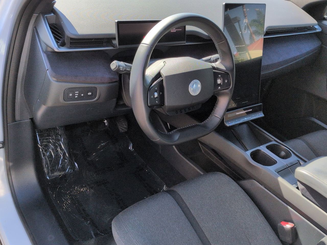 Used 2023 Fisker Ocean Ultra AWD/4WD image 9