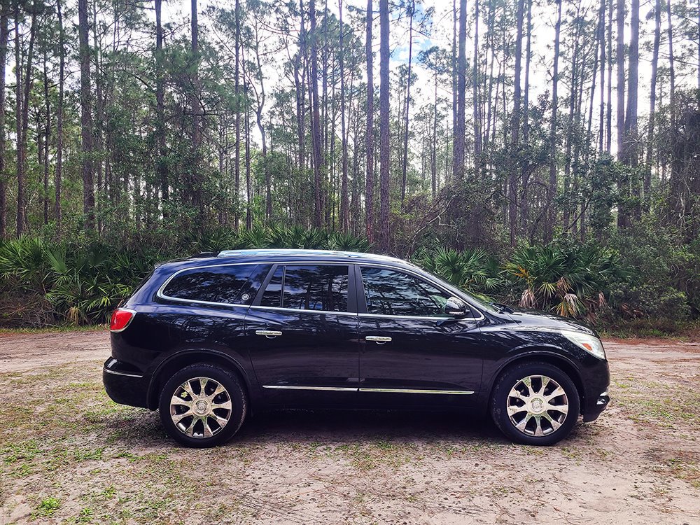 Used 2017 Buick Enclave Premium w/ Experience Buick Package image 8