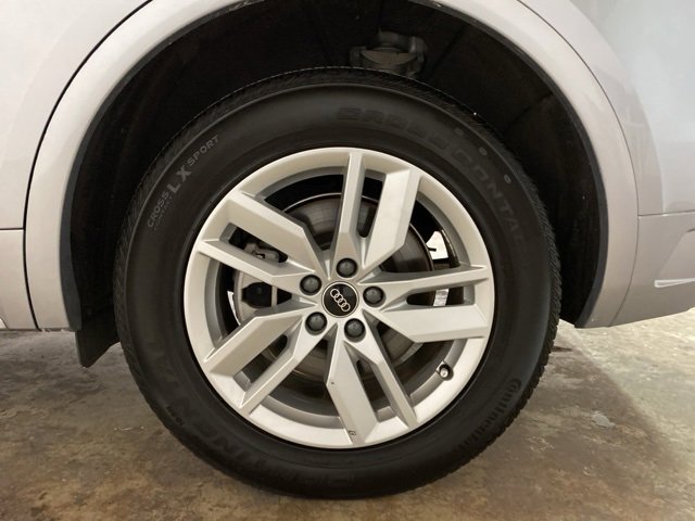 Used 2023 Audi Q5 2.0T Premium w/ Convenience Package image 29
