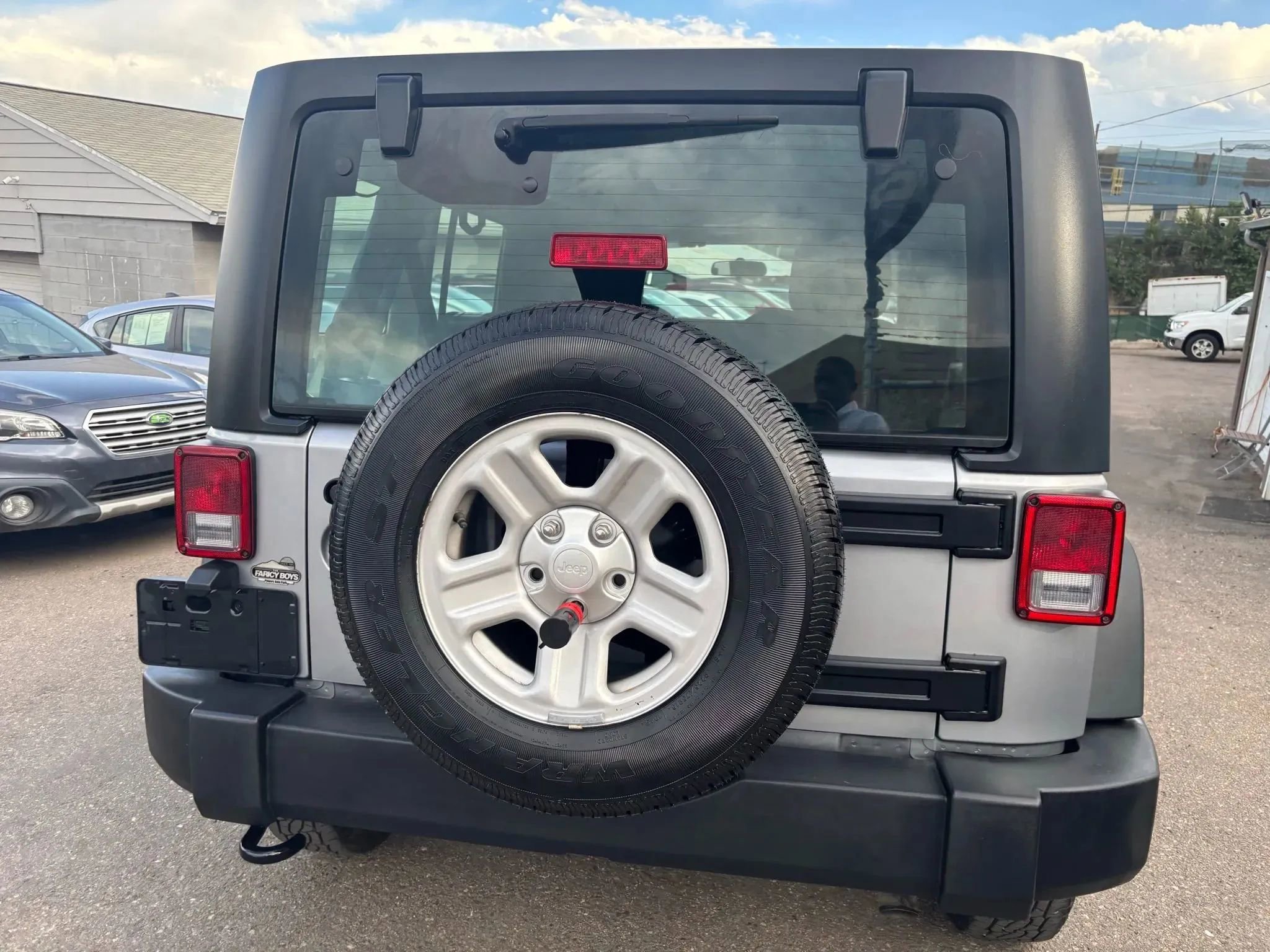 Used 2016 Jeep Wrangler Unlimited Sport image 5