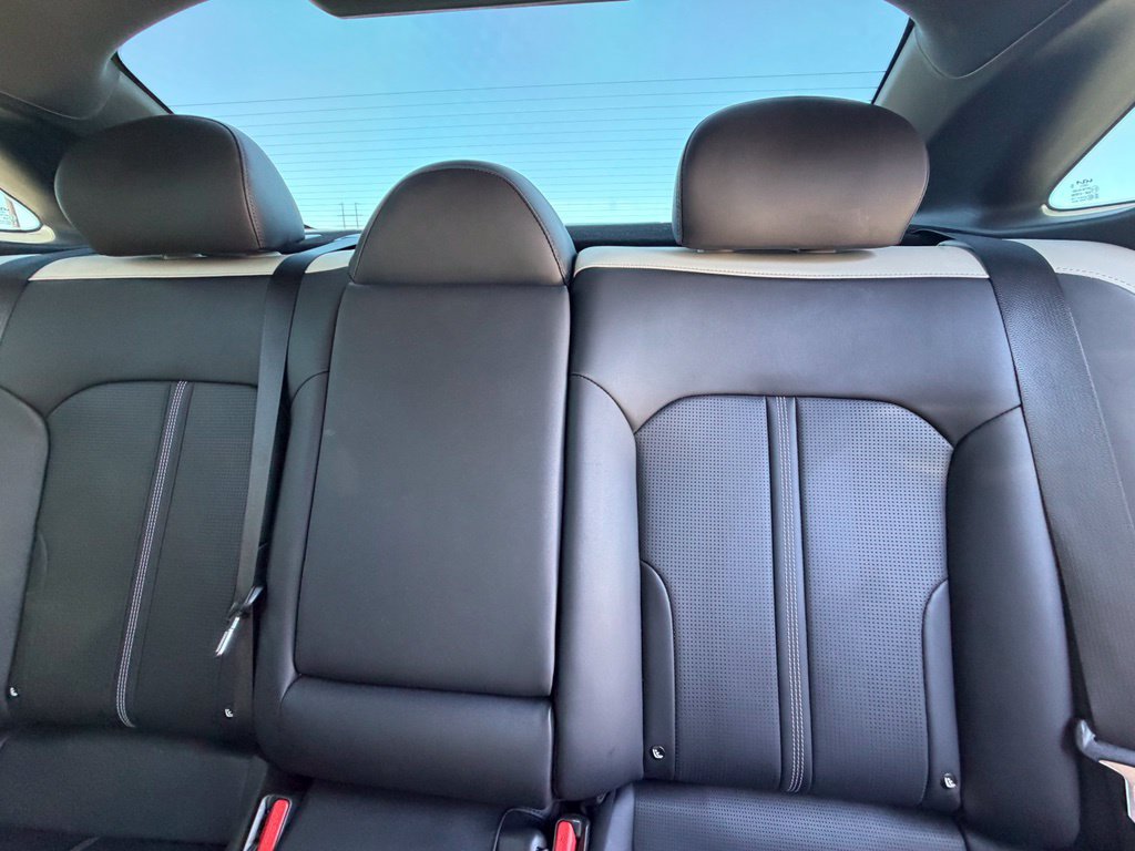 Used 2025 Kia K5 GT-Line w/ GT-Line Premium Package FWD image 16