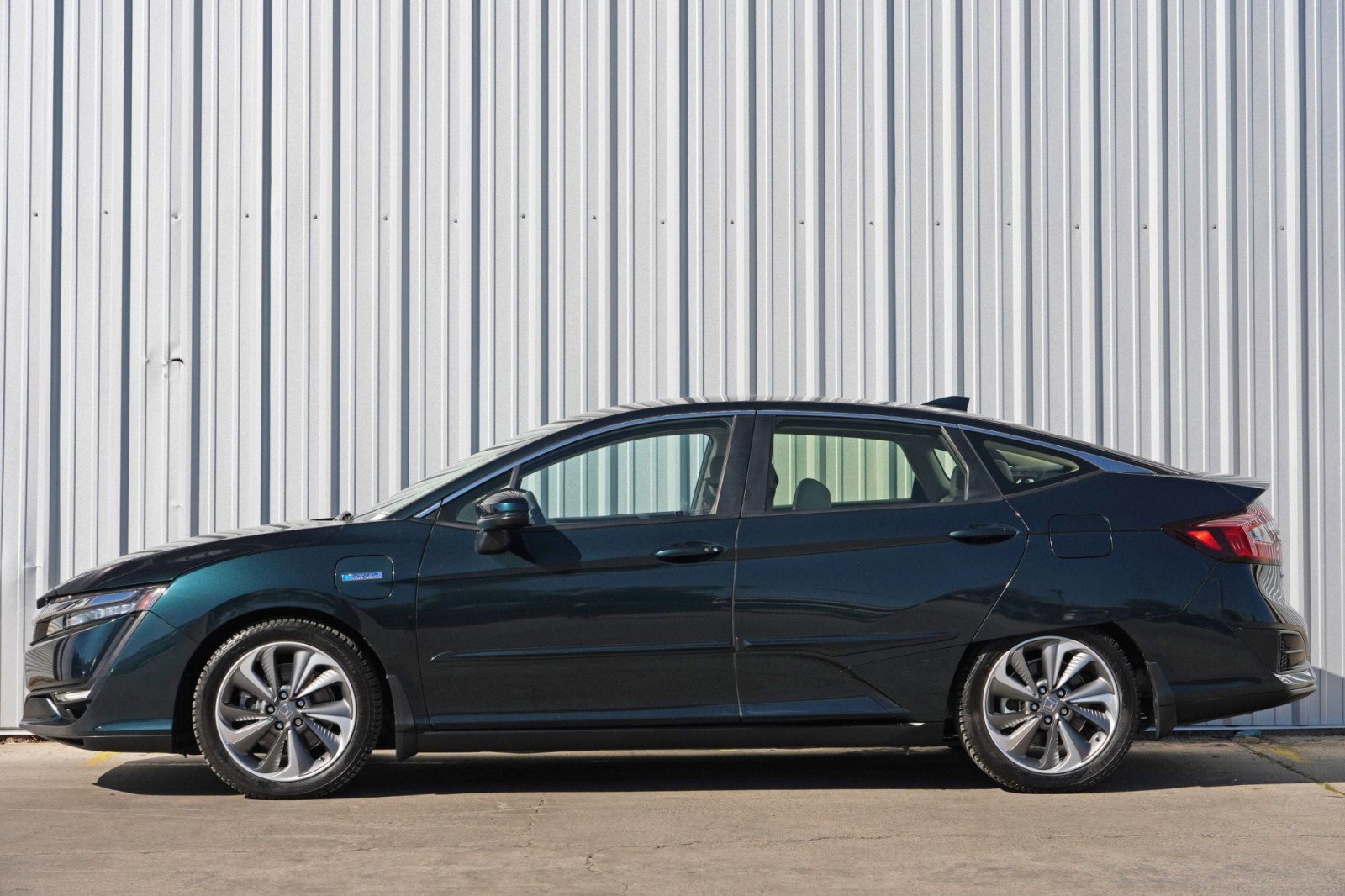 Used 2018 Honda Clarity Touring image 8