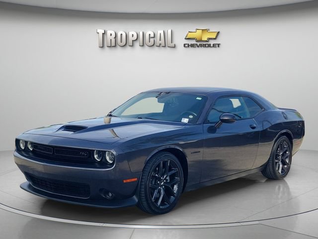 Used 2022 Dodge Challenger R/T w/ Blacktop Package RWD image 1