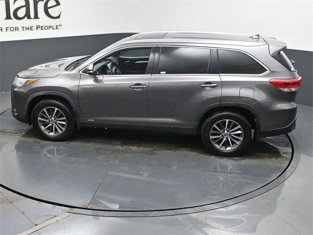 Used 2019 Toyota Highlander XLE image 44