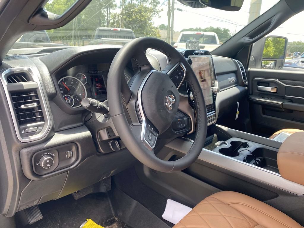 New 2026 RAM 3500 Big Horn AWD/4WD image 46