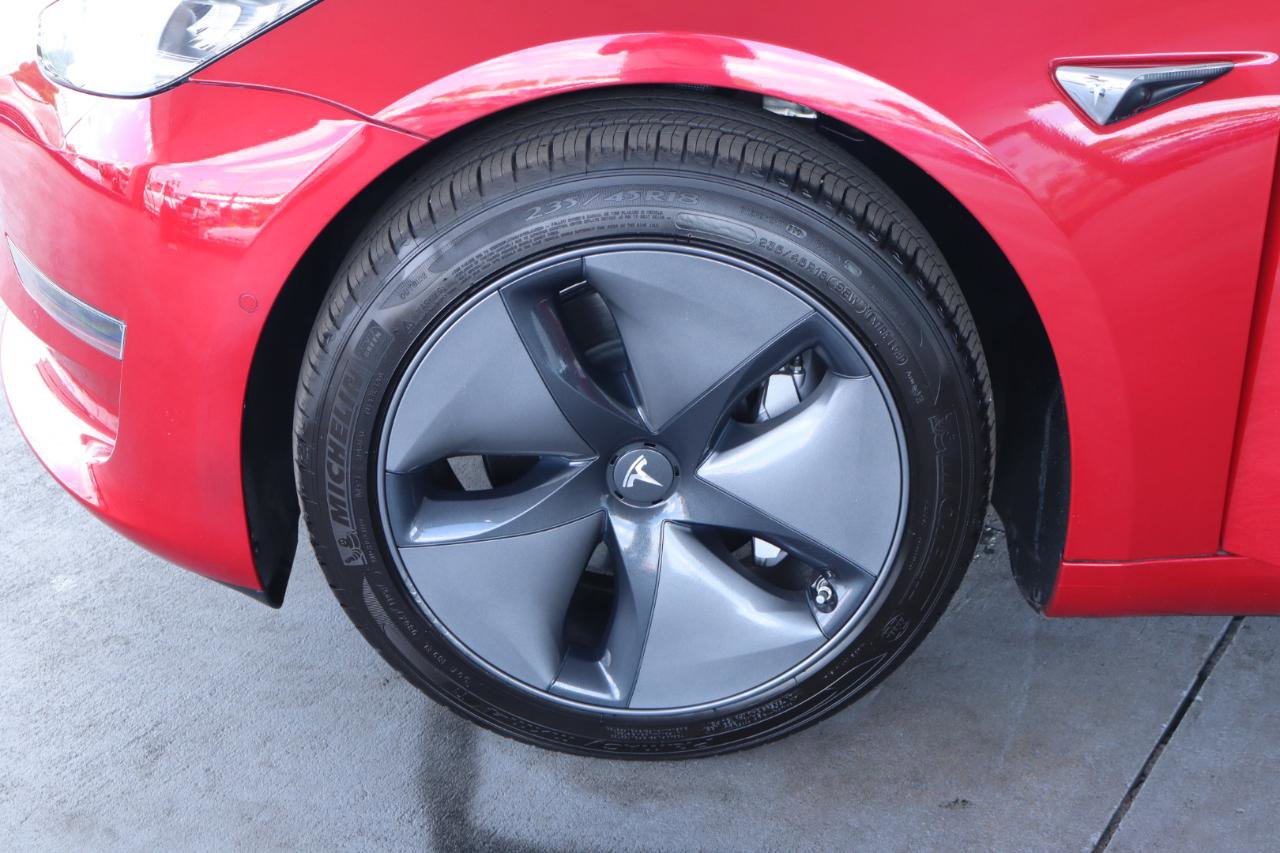 Used 2019 Tesla Model 3 Long Range image 12