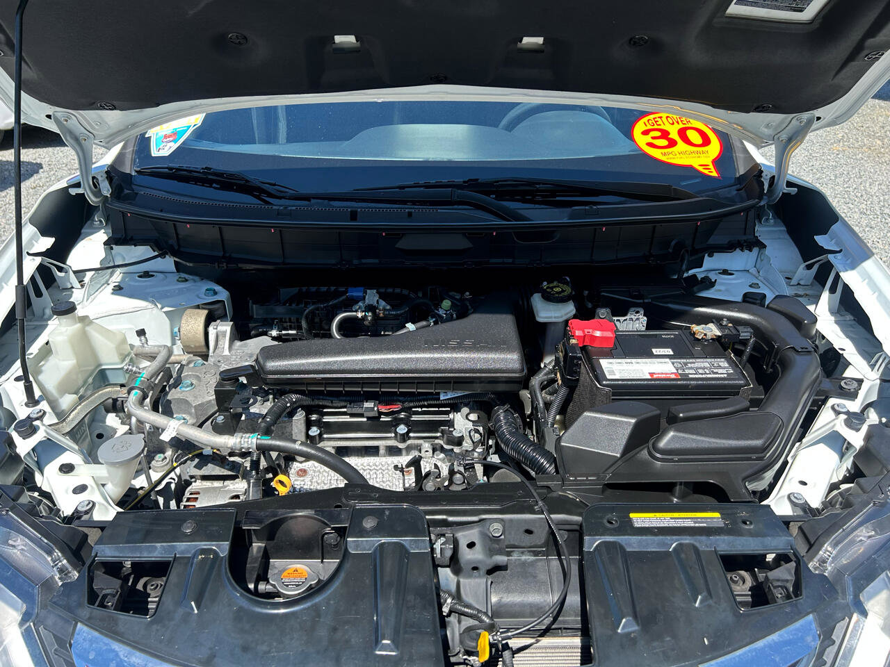 Used 2017 Nissan Rogue S image 23