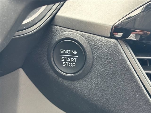 Used 2024 Ford Escape Active FWD image 19