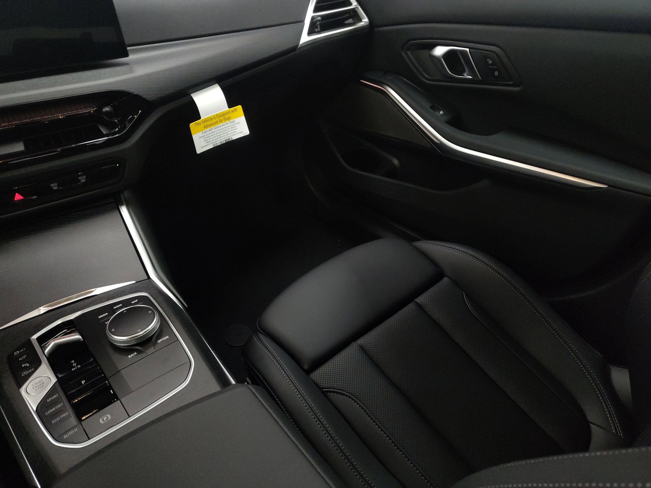 New 2026 BMW 330i xDrive Sedan w/ M Sport Package image 24