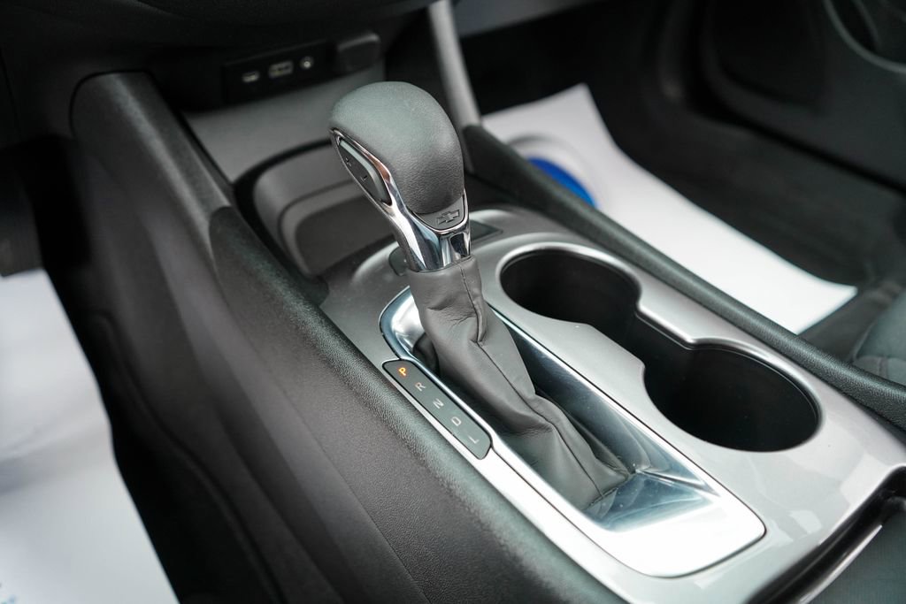 Used 2022 Chevrolet Malibu LS FWD image 32