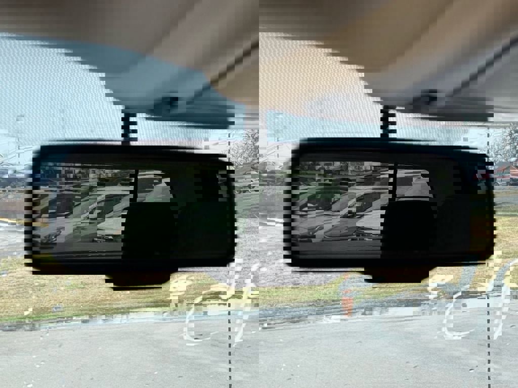 Used 2010 Ford Explorer Sport Trac XLT image 22