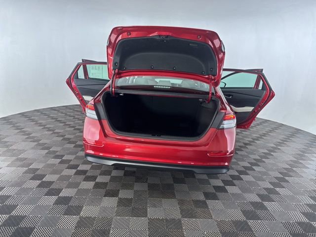 Certified 2024 Honda Accord EX image 20