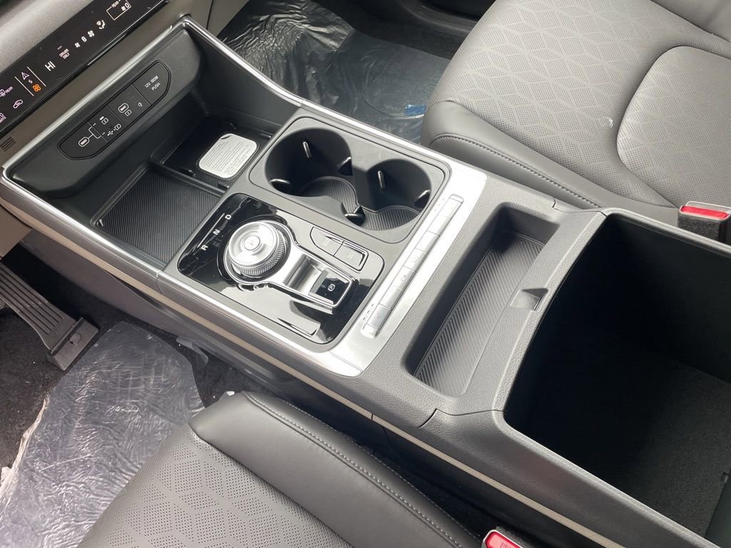 New 2026 Kia Carnival EX image 9