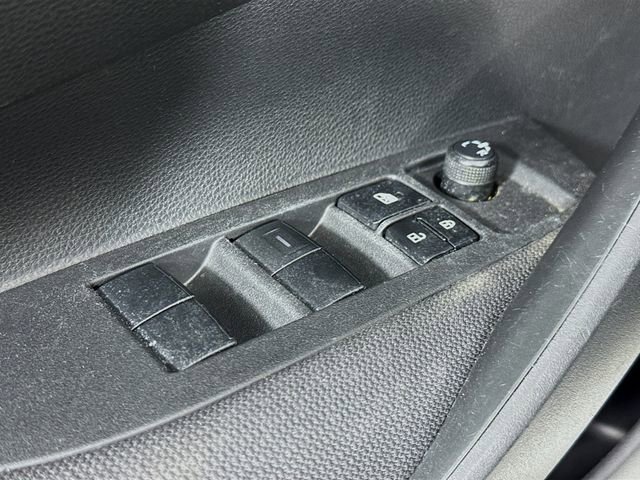 Used 2022 Toyota Corolla LE image 16