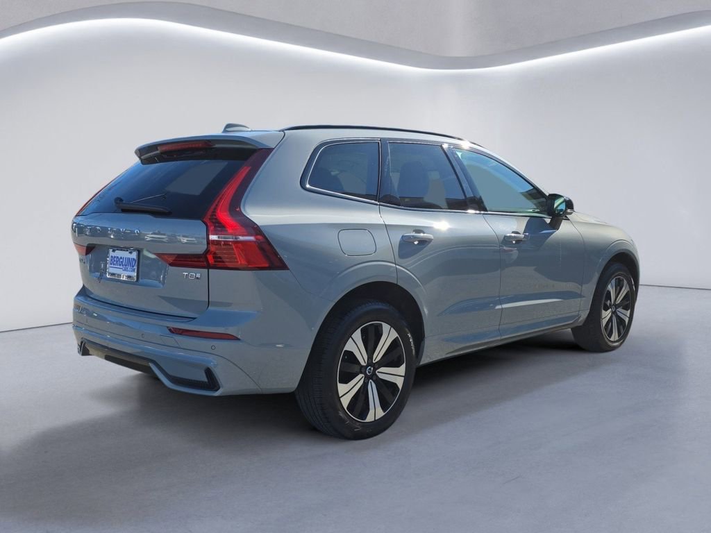 Used 2025 Volvo XC60 T8 Core w/ Protection Package Premier image 4