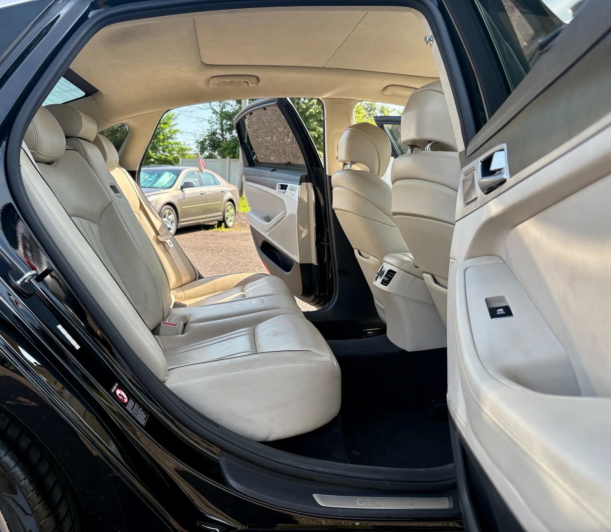 Used 2018 Genesis G80 5.0 Ultimate RWD image 24