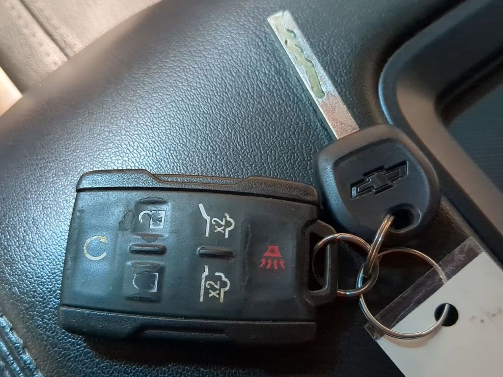 Used 2018 Chevrolet Tahoe LT AWD/4WD image 33