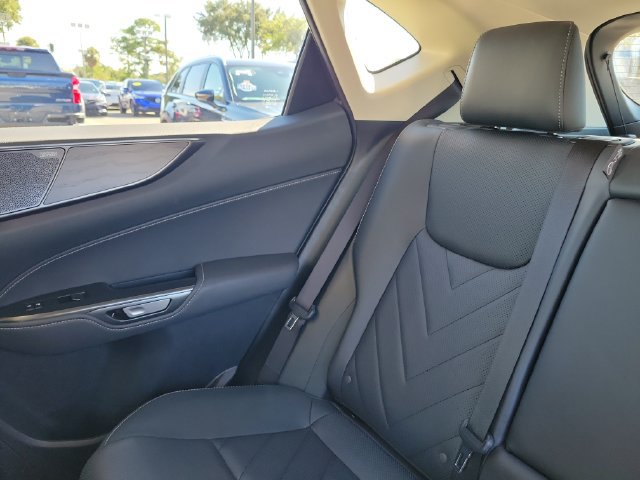 Used 2025 Lexus NX 450h+ AWD w/ Towing Package (2000 Lbs) image 12