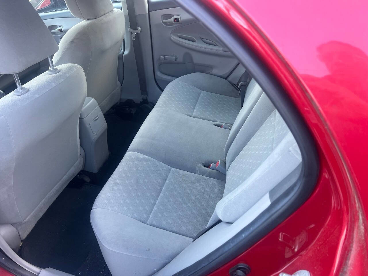 Used 2010 Toyota Corolla image 20