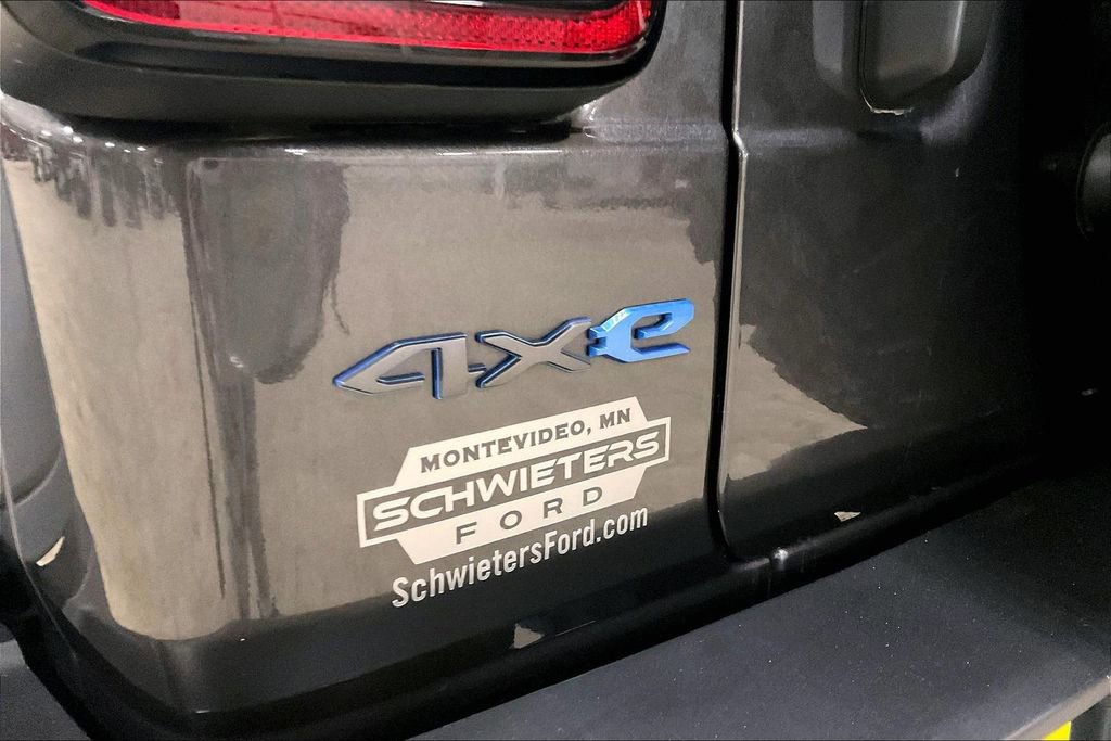 Used 2023 Jeep Wrangler Unlimited AWD/4WD image 8