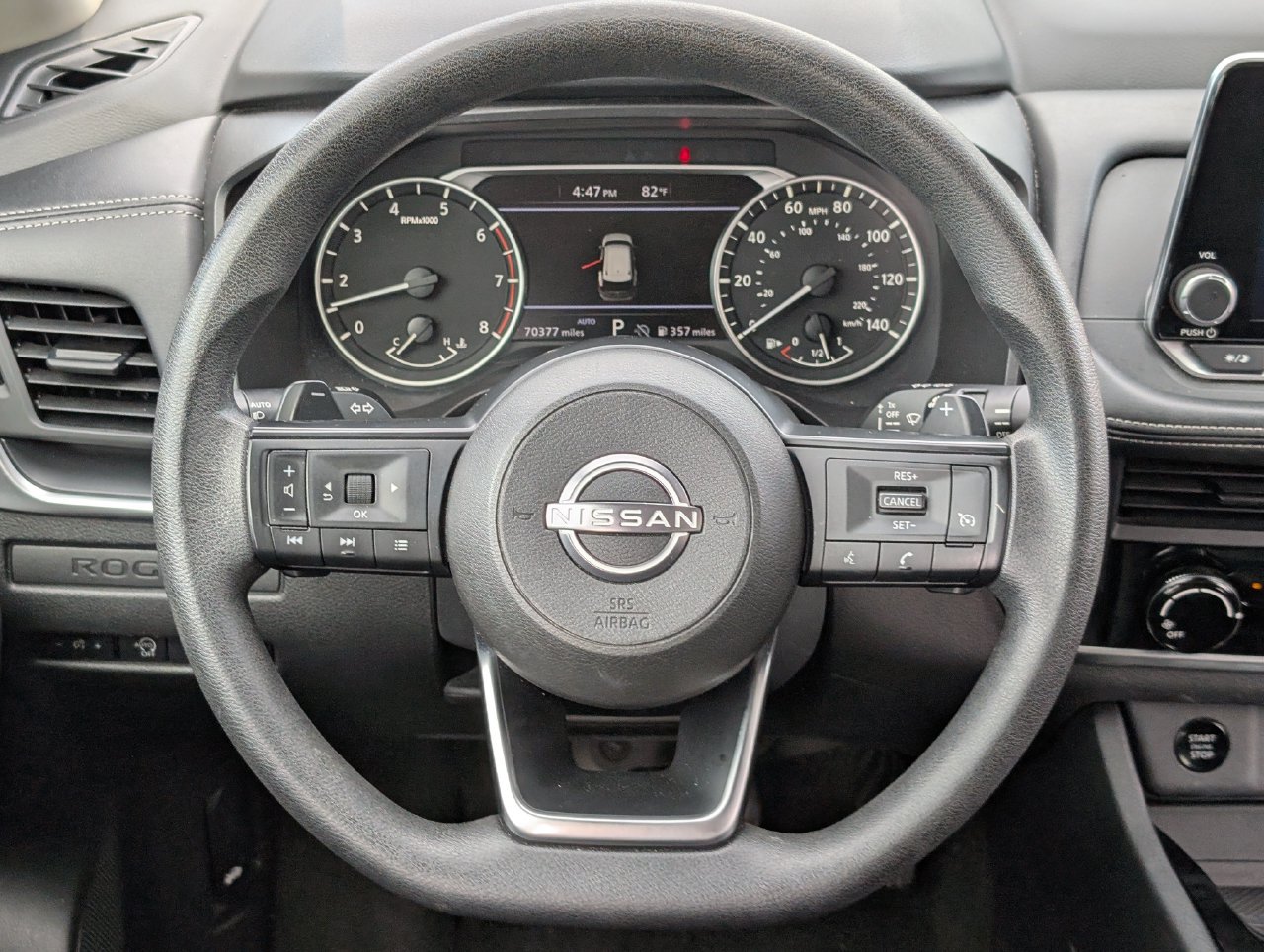 Used 2024 Nissan Rogue S AWD/4WD image 11