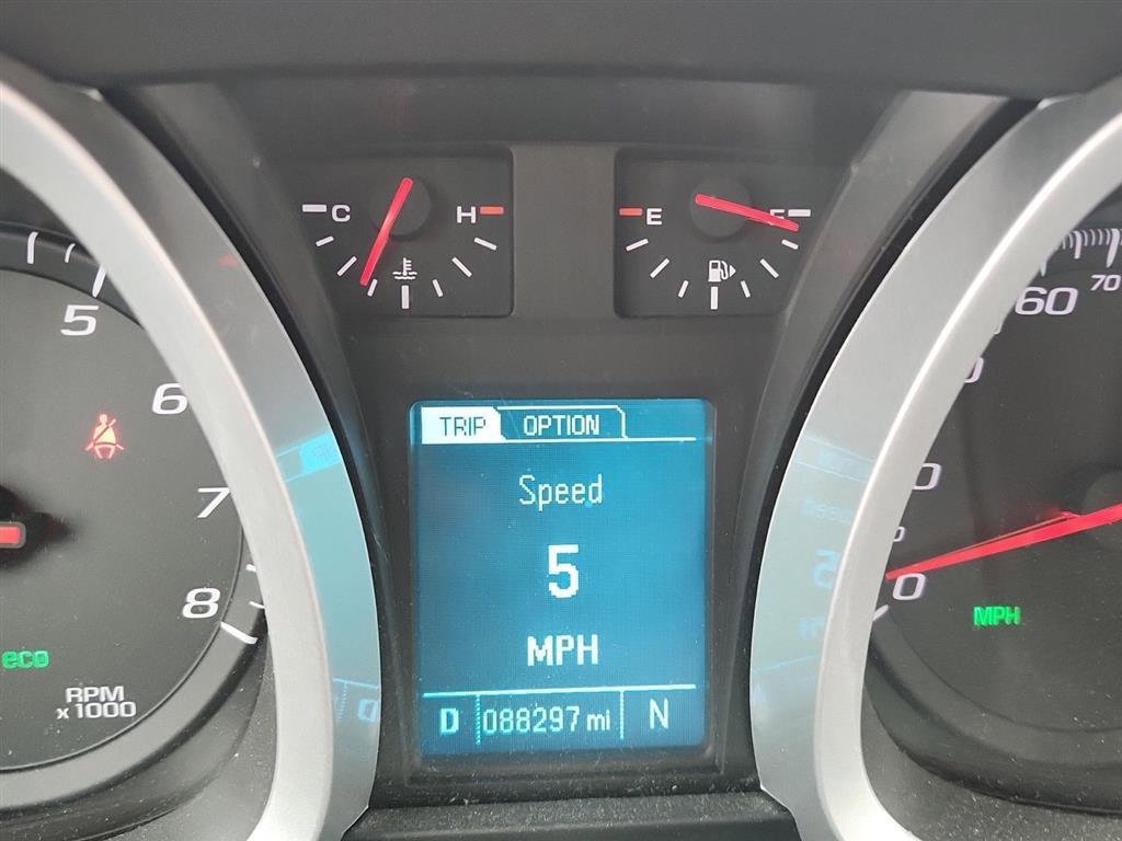 Used 2017 Chevrolet Equinox LT w/ Convenience Package image 21