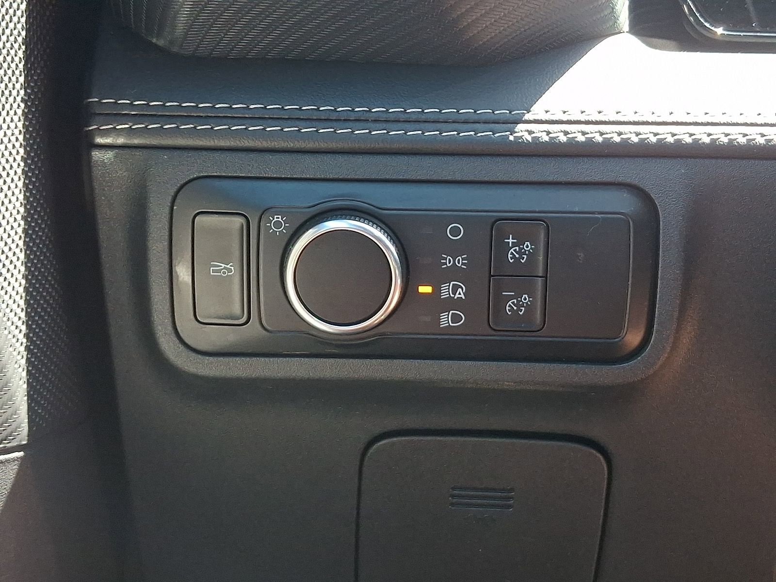 Used 2024 Ford Mustang Premium RWD image 25