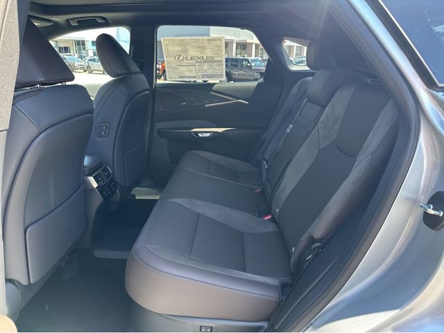 New 2026 Lexus RX 450h AWD image 17
