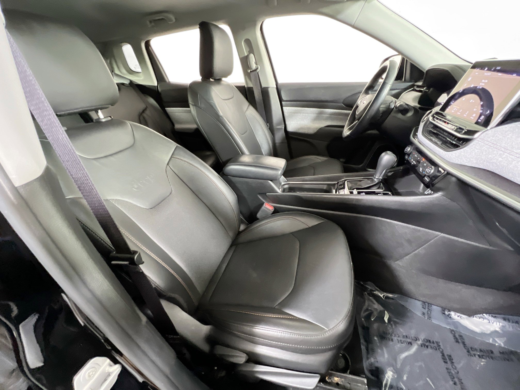 Used 2022 Jeep Compass Latitude AWD/4WD image 26