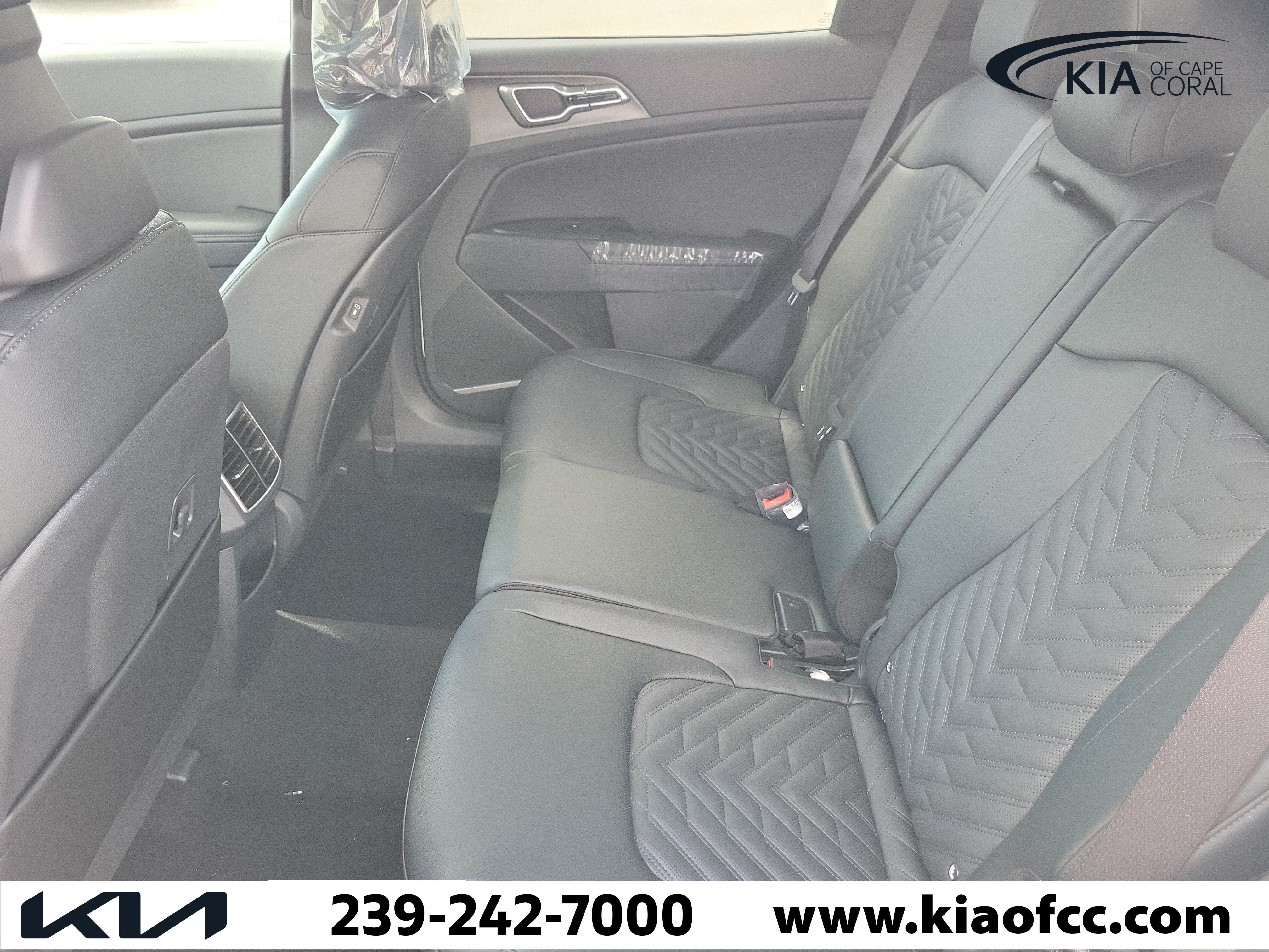 New 2027 Kia Sportage X-Line AWD/4WD image 13