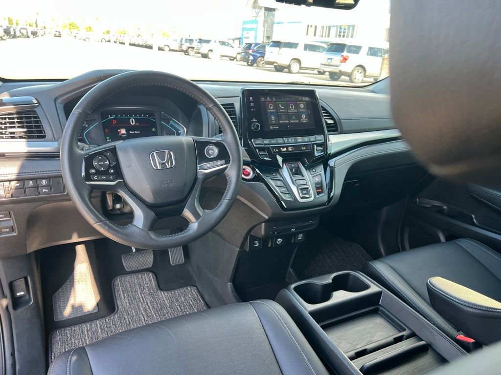 Used 2024 Honda Odyssey Touring image 16