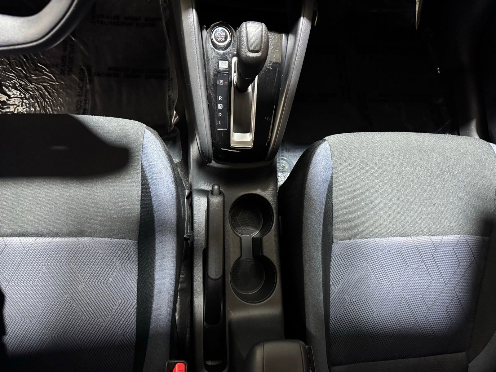 Used 2025 Nissan Versa SV image 28