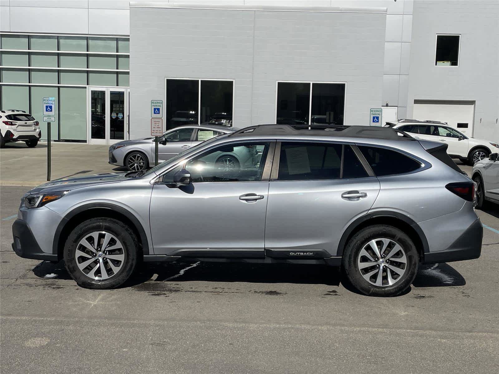 Certified 2021 Subaru Outback Premium w/ Popular Package #1 AWD/4WD image 2