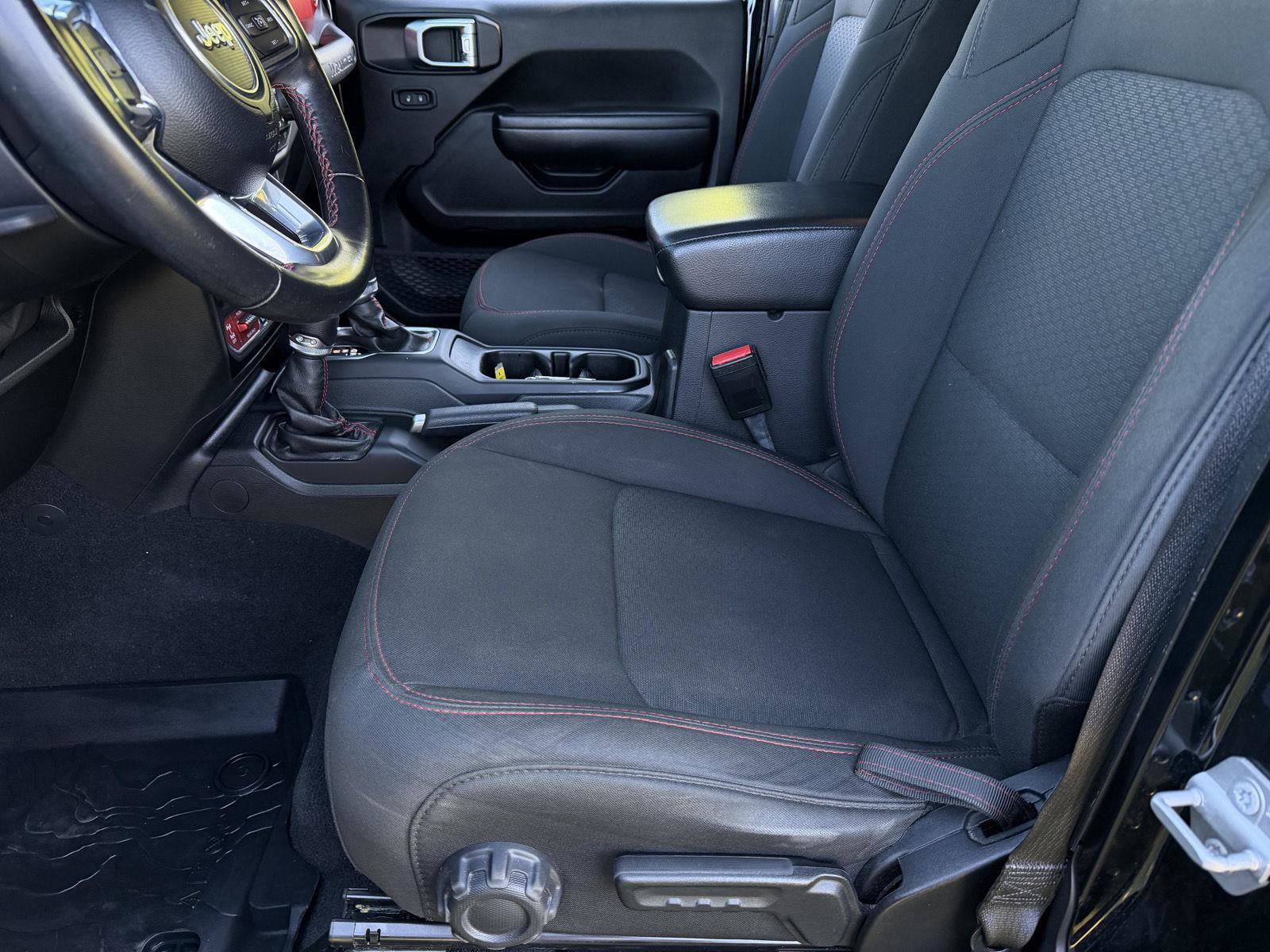 Used 2021 Jeep Wrangler Unlimited Rubicon image 13