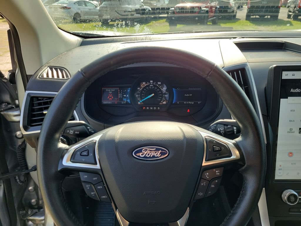 Used 2024 Ford Edge SEL AWD/4WD image 30
