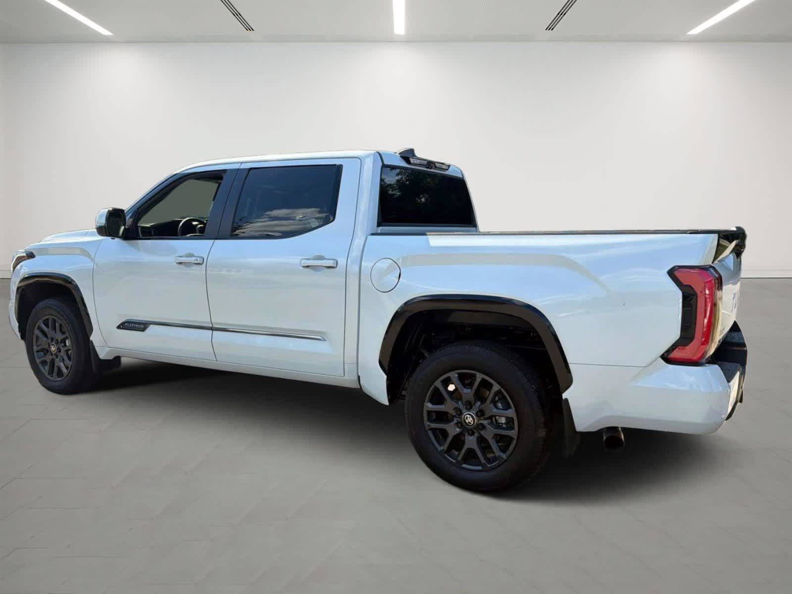 Used 2026 Toyota Tundra Platinum AWD/4WD image 3