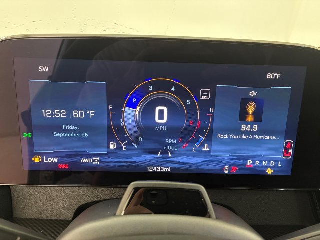 Certified 2026 Chevrolet Traverse High Country AWD/4WD image 25
