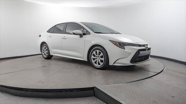 Used 2023 Toyota Corolla LE FWD image 11