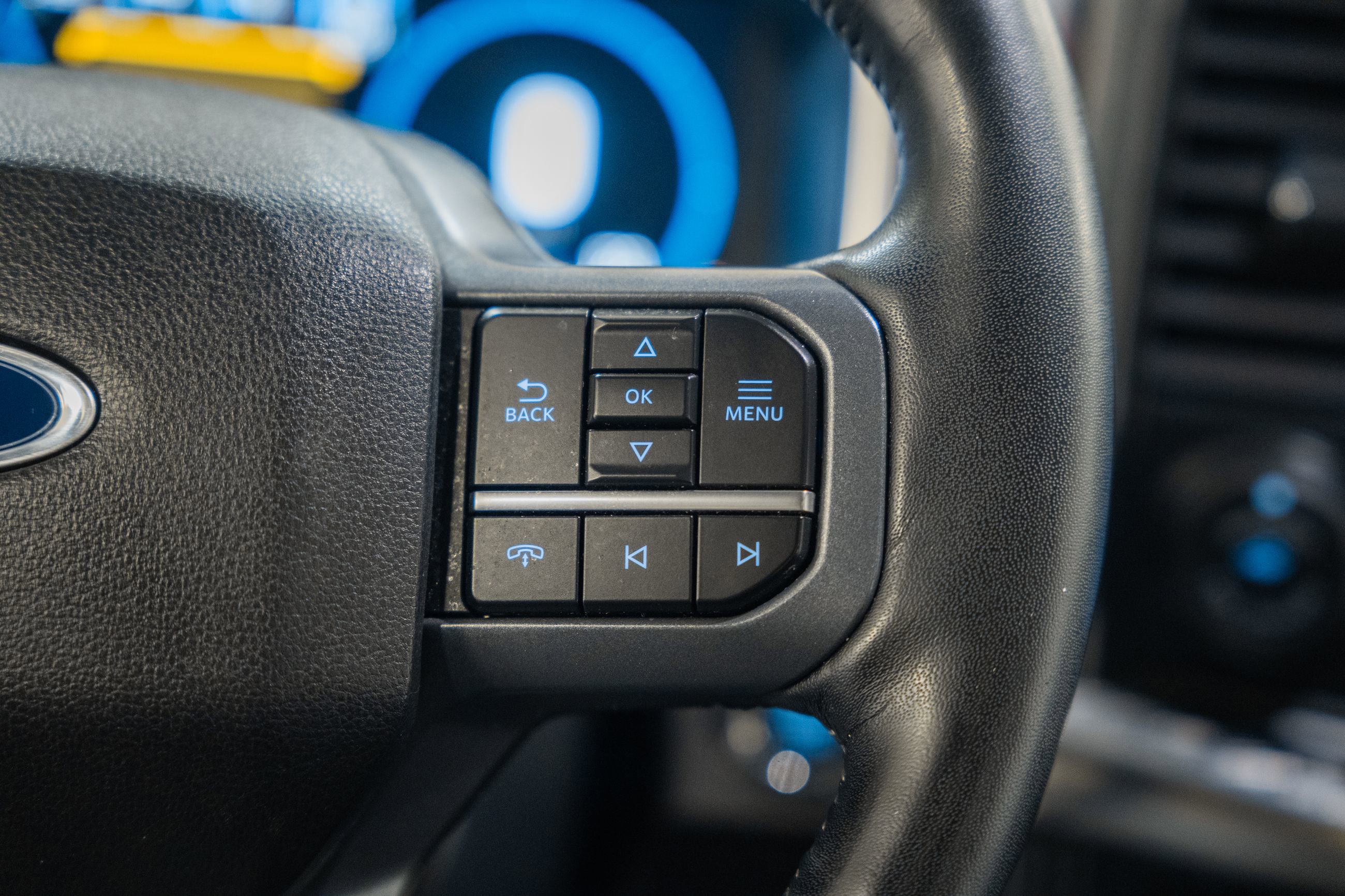 Certified 2023 Ford F150 Lariat w/ Equipment Group 502A High image 35