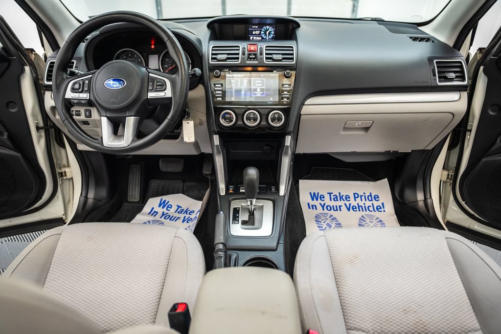 Used 2017 Subaru Forester 2.5i Premium w/ All-Weather Package AWD/4WD image 20