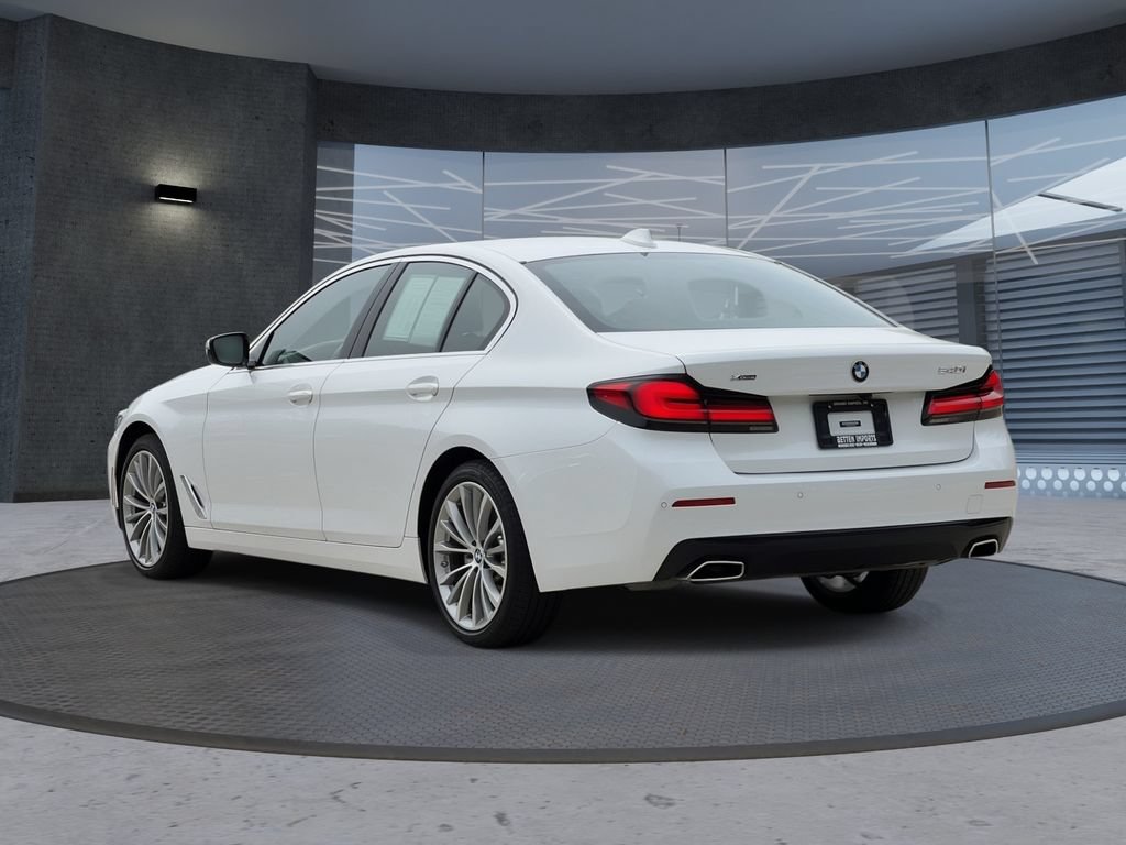 Used 2021 BMW 540i xDrive w/ Premium Package AWD/4WD image 3