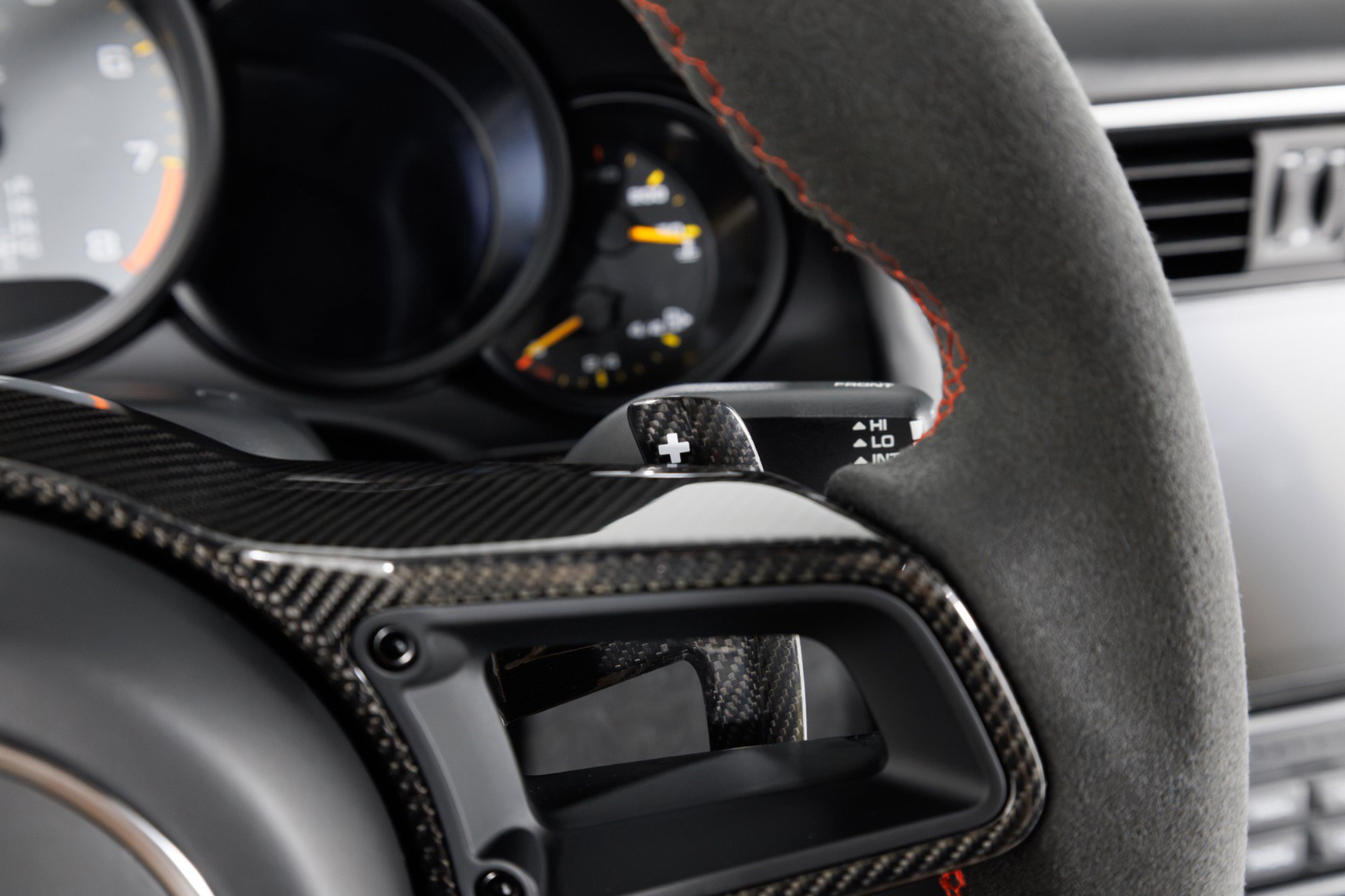 Used 2018 Porsche 911 GT2 RS RWD image 22