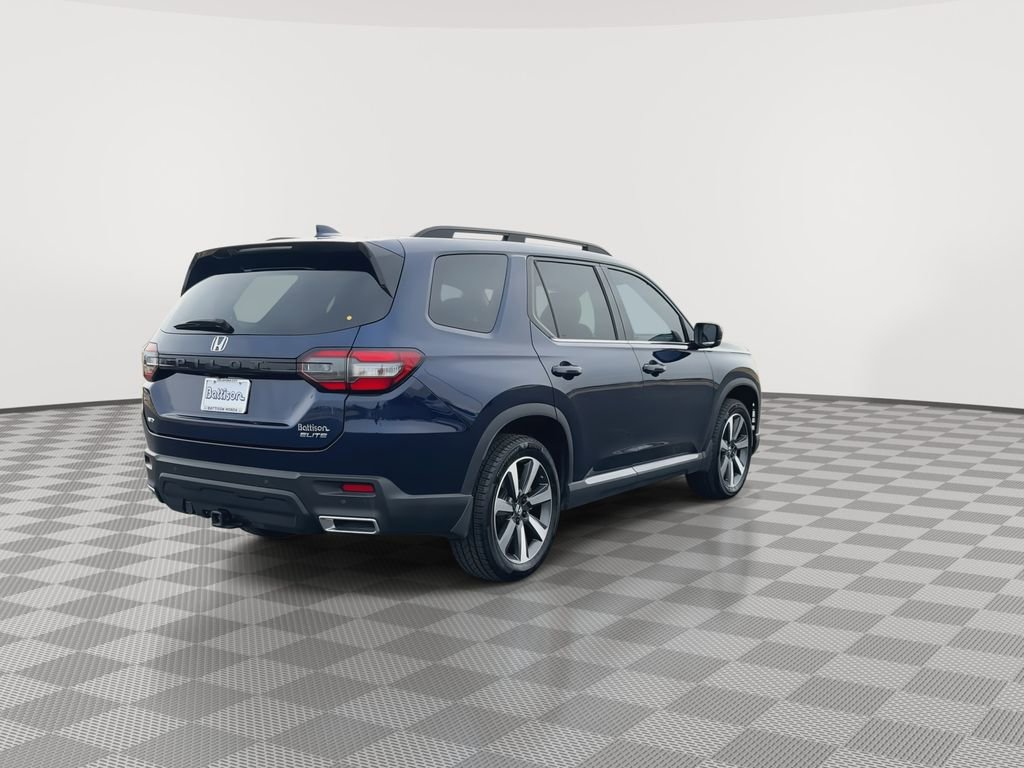 Used 2023 Honda Pilot Elite image 8