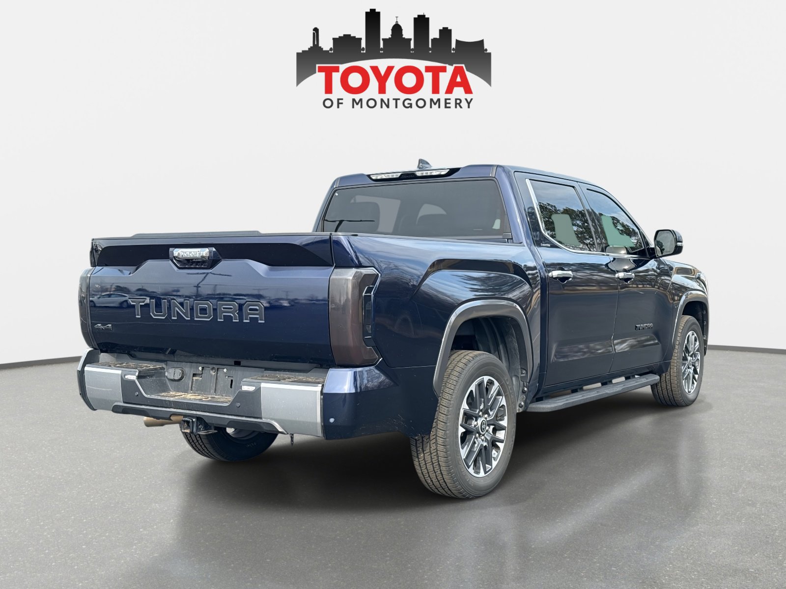 Used 2023 Toyota Tundra Limited image 3