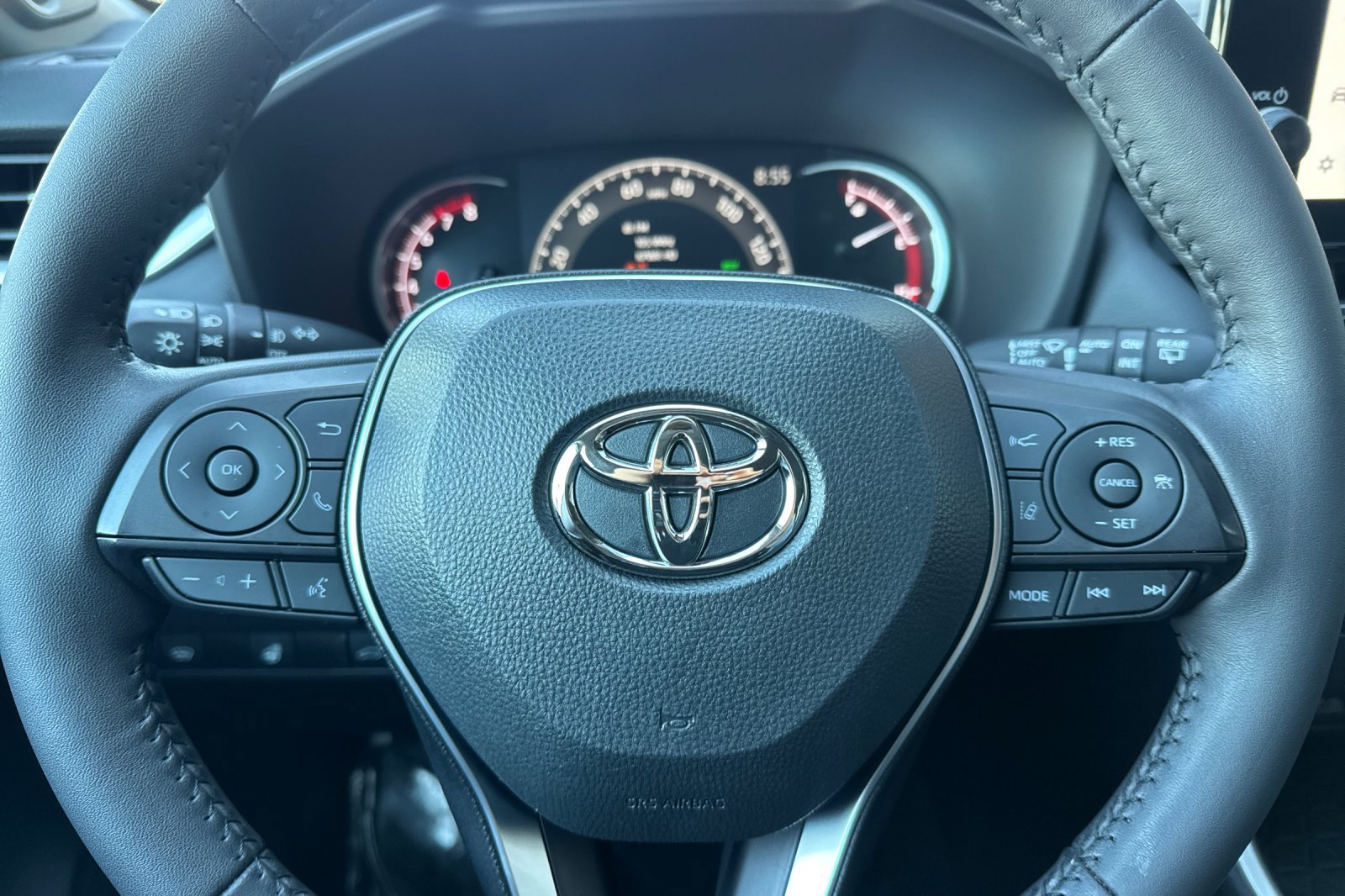 Used 2025 Toyota RAV4 XLE Premium w/ Weather Package FWD image 26